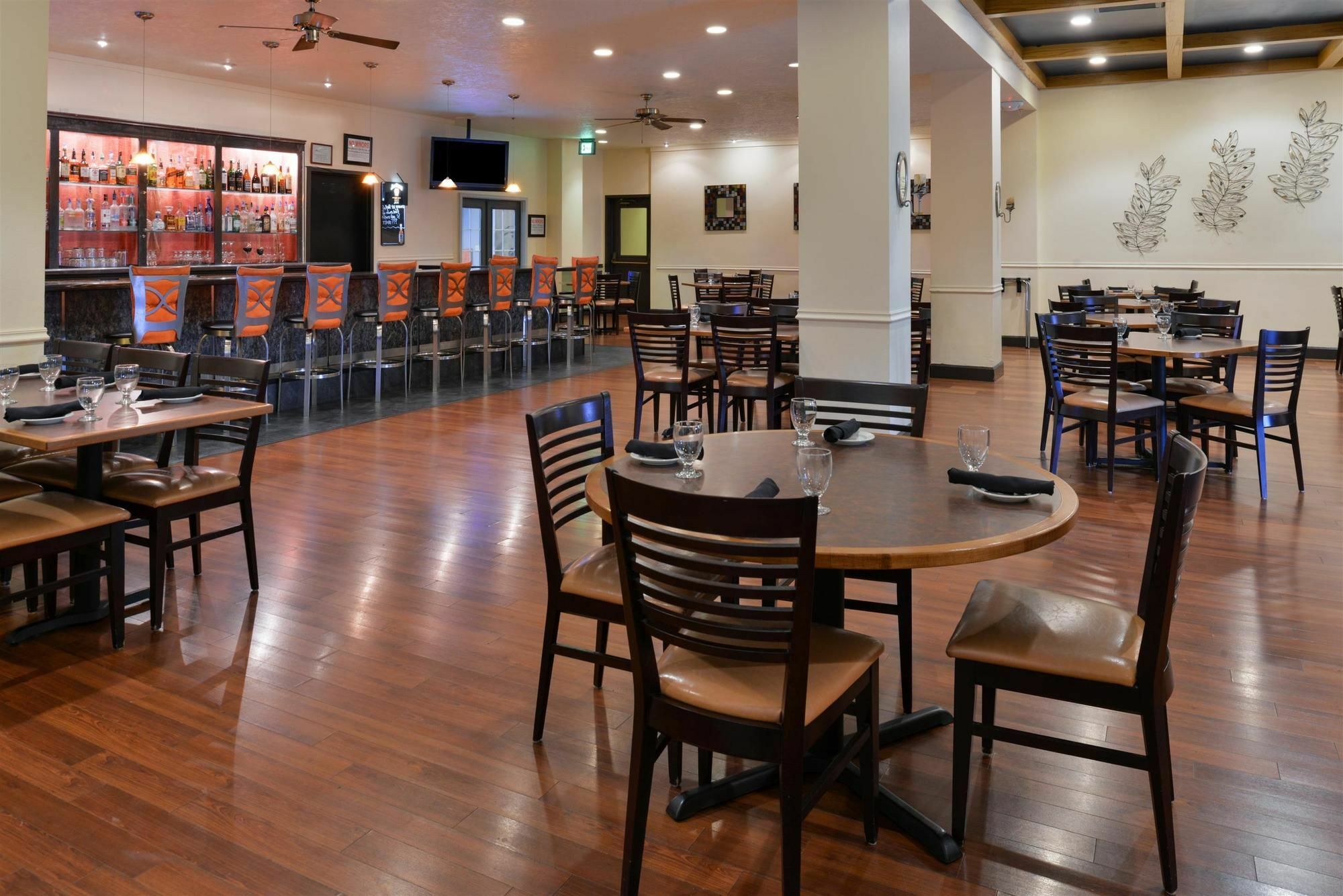 Holiday Inn - Salem By Ihg Extérieur photo